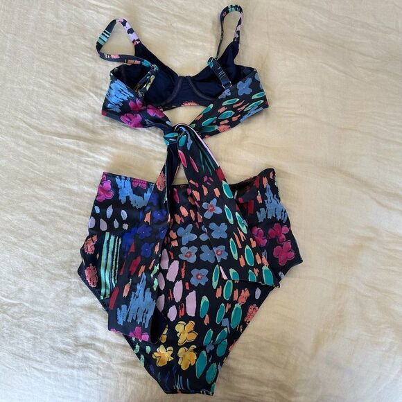Araks Floral High Waisted Bikini Set - Picture 6 of 8